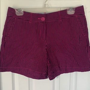 NWOT Crown and Ivy Shorts Size  6